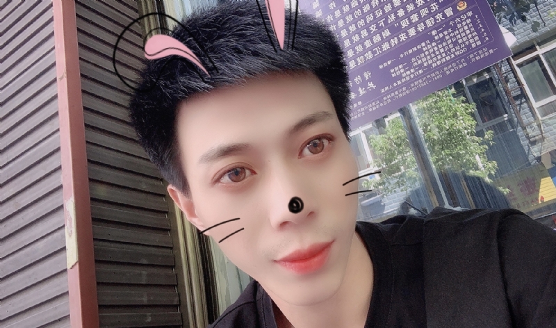 酒伴你的第一张照片--遵义认干亲服务网